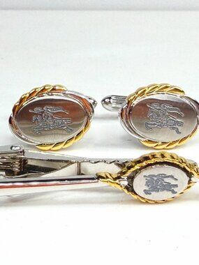 Vintage Burberry Two Tone Equestrian Knight Cufflinks Tie Bar Set SS320